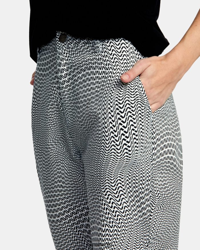 RVCA Wochenend-Stretchhose BF4L8X1728 Kleidung flüstern weiß Frauen